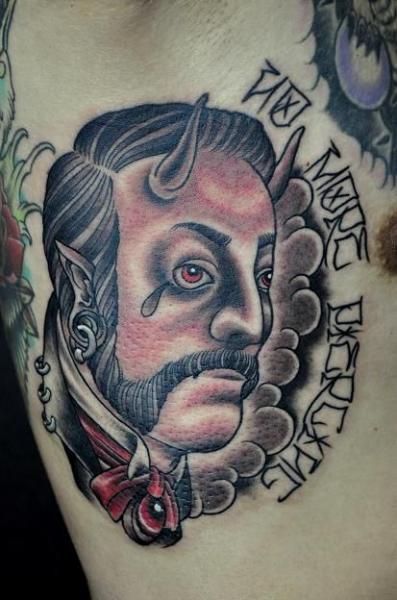 Олд Скул татуировка от Detroit Diesel Tattoo