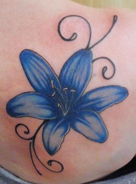 Realistic Flower Tattoo by Artifex Tattoo