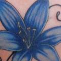 Realistic Flower tattoo by Artifex Tattoo