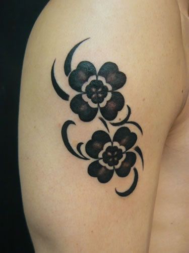 Shoulder Flower Tattoo by M Crow Tattoo