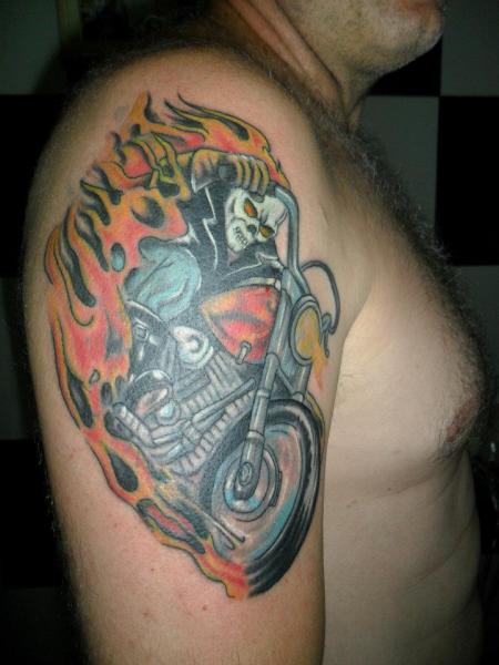 Shoulder Motorcycle Tattoo by Hell Tattoo