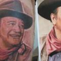 Schulter Realistische John Wayne tattoo von Hell Tattoo