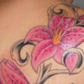 tatuaje Flor Espalda por Art n Style
