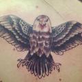 tatuaje Realista Espalda Águila por Tattoo Loyalty
