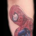 Arm Held Spiderman tattoo von Baltic Tattoo