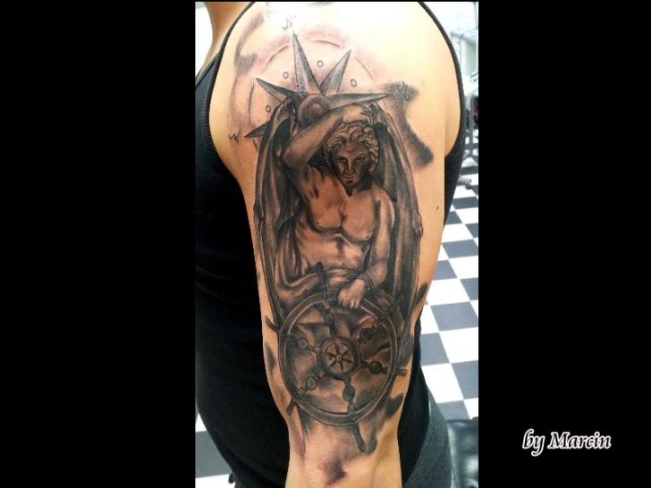 Tatuaggio Spalla Fantasy Angeli di Baltic Tattoo