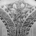 Fantasie Rücken Geometrisch Reißverschluss tattoo von Prive Tattoo