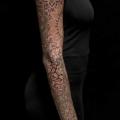tatuaggio Dotwork Manica Mandala Decorazione di Bloody Ink