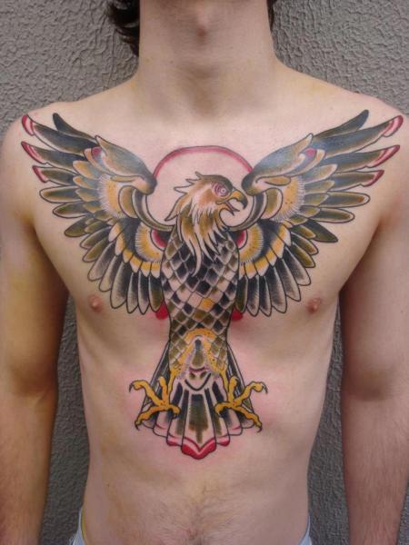 Tatuaggio Petto Old School Aquila di Blood for Blood Tattoo