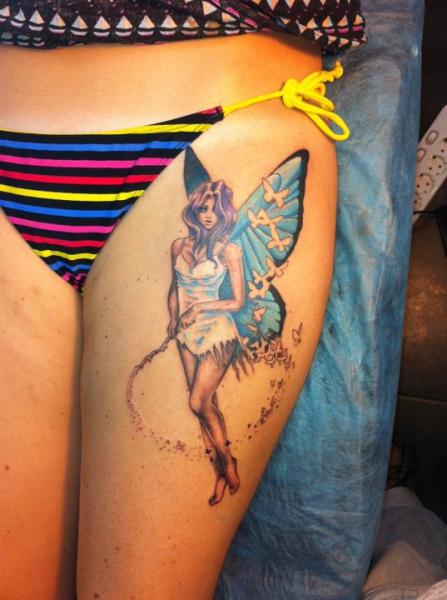 Fantasie Oberschenkel Fee Tattoo von Ibiza Ink