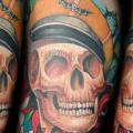 tatuaje Brazo Cráneo por Punko Tattoo