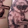 tatuaje Realista Mono por Soma Tiger Tattoo