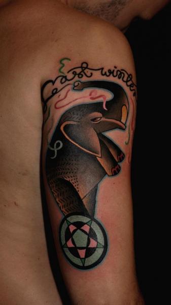 Tatuaggio Braccio Fantasy Elefante di Raw Tattoo