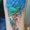 Arm Blumen tattoo von Nautilus Tattoo Gallery