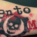 Arm Leuchtturm Trash Polka tattoo von Astin Tattoo