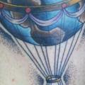 Arm Fantasie Ballon Welt tattoo von Bonic Cadaver