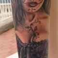 Bein Mexikanischer Totenkopf tattoo von Andreart Tattoo