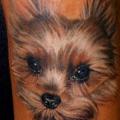 Arm Realistische Hund tattoo von Art Line Tattoo