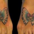tatuaggio New School Piede Farfalle di Art Line Tattoo