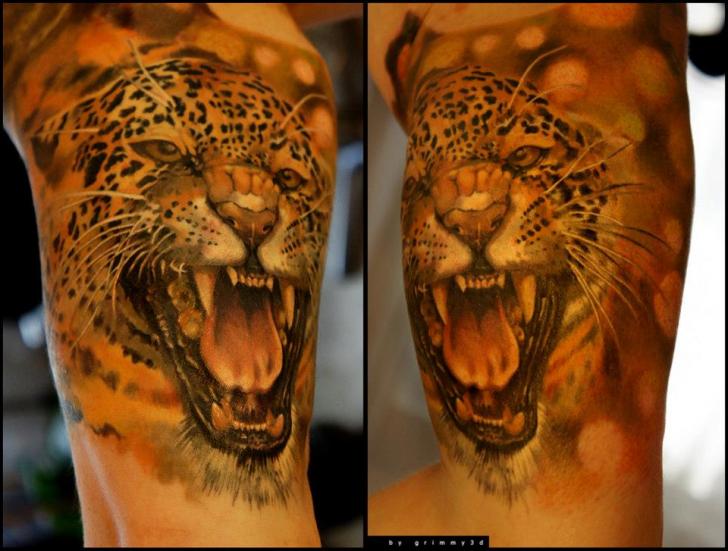 Tatuaje Brazo Realista Tigre por Grimmy 3D Tattoo