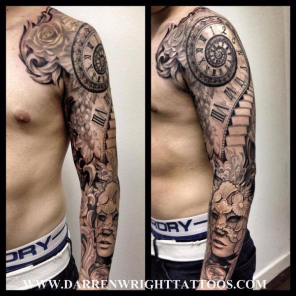 Uhr Sleeve Tattoo von Darren Wright Tattoos