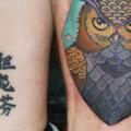tatuaggio Gamba Gufo Cover-up di Archive Tattoo