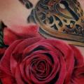 tatuaje Flor Lado Bloquear por Matt Jordan Tattoo