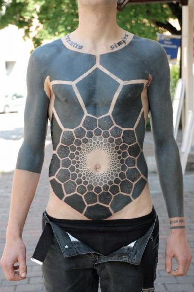 Schulter Arm Brust Tribal Bauch Tattoo von Gerhard Wiesbeck