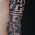 Tribal Sleeve tattoo von Time Travelling Tattoo