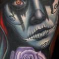 tatuaje Brazo Cráneo mexicano por Steve Wimmer