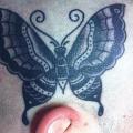 tatuaje Mariposa Cabeza por Seven Devils