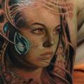 Schulter Fantasie Porträt tattoo von Rember Tattoos