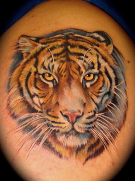 Tatuaggio Spalla Realistici Tigre di Requiem Body Art