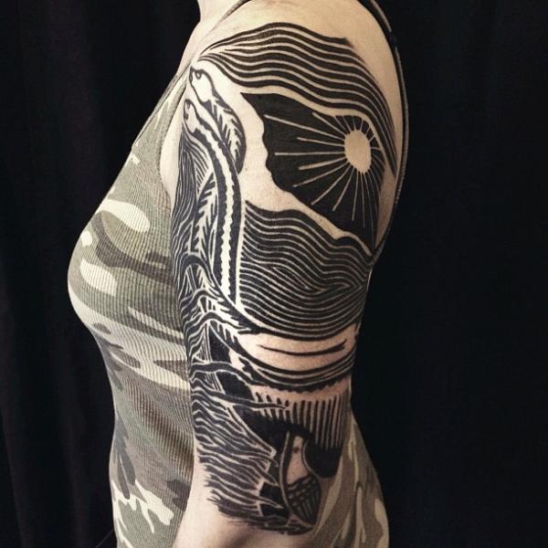 Tatuaje Hombro Tribal por Allen Tattoo