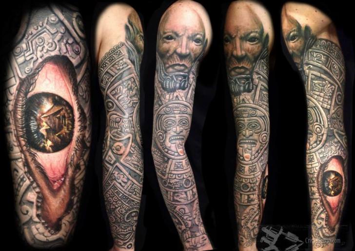 Tatouage Tribal Maya Sleeve par Chris Gherman