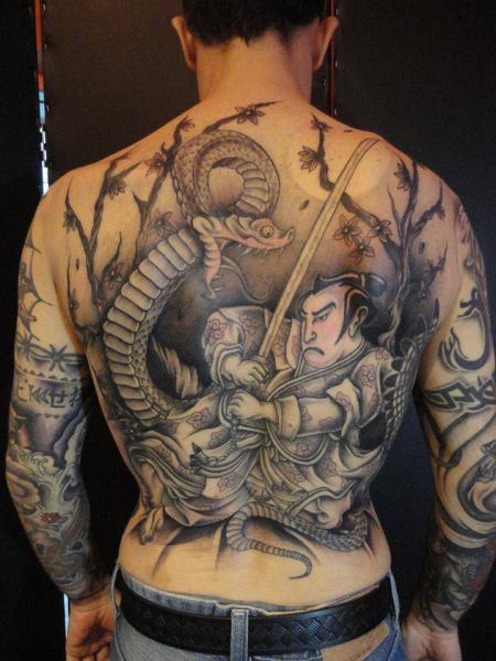 Tatuaje Brazo Japoneses Espalda Samurai por La Florida Ink