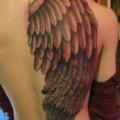 Rücken Flügel tattoo von La Florida Ink