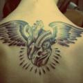 Herz Rücken Flügel tattoo von Salo Tattoo