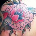Shoulder Flower tattoo by Salo Tattoo