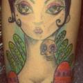 Frauen tattoo von Salo Tattoo