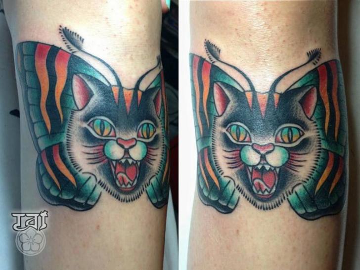New School Cat Tattoo by Tattoo Tai