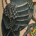 Shoulder Crow tattoo by Tattoo Tai