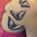 tatuaggio Spalla Realistici Farfalle di Rock Ink