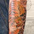 tatuaje Brazo Tigre por Seventh Son Tattoo