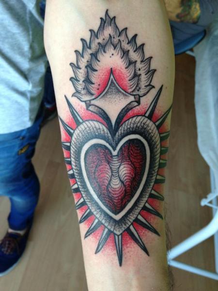 Tatuaggio Old School Cuore di Mao and Cathy