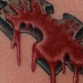 tatuaje Rompecabezas Sangre por Tattoo Blue Cat