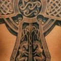tatuaje Espalda Tribal Cruz Celta por Tattoo Lucio