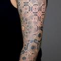 Arm Dotwork tattoo von Beautiful Freak