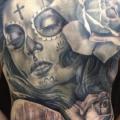 Mexikanischer Totenkopf Rücken tattoo von Mia Tattoo