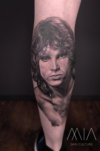 Tatuaż Łydka Jim Morrison przez Mia Tattoo